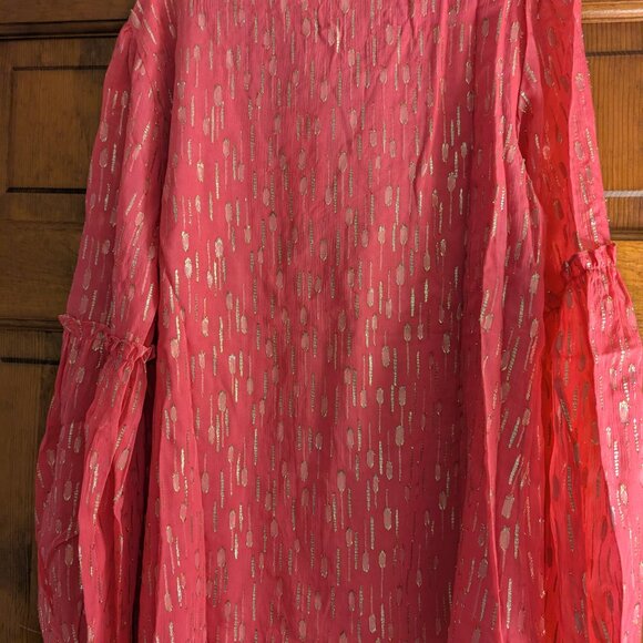 NWT LILLY PULITZER TOP - SIZE 12 - PASSION FRUIT PINK WITH GOLD CLIPS - Picture 6 of 10